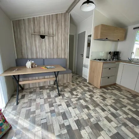 Le 4* Ρουαγιάν