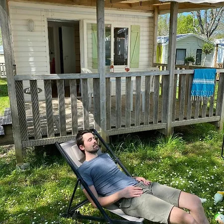 Le 4* Ρουαγιάν