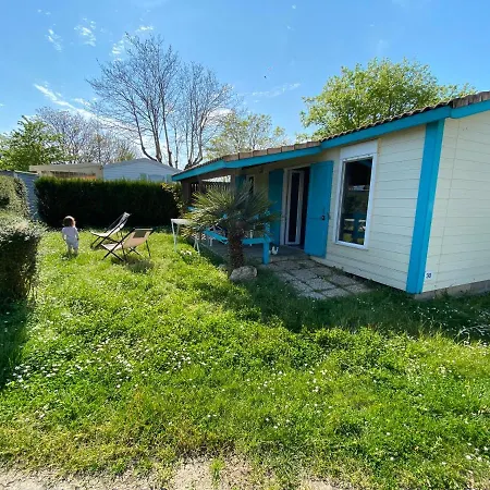 Le Κάμπινγκ 4*