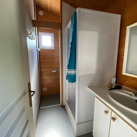 Κάμπινγκ Le 4*