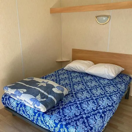 Le 4* ロワイヤン
